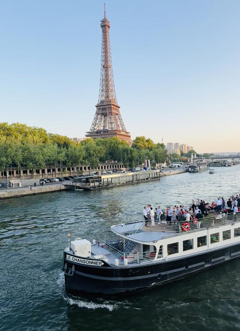 Péniche Le Chansonnier