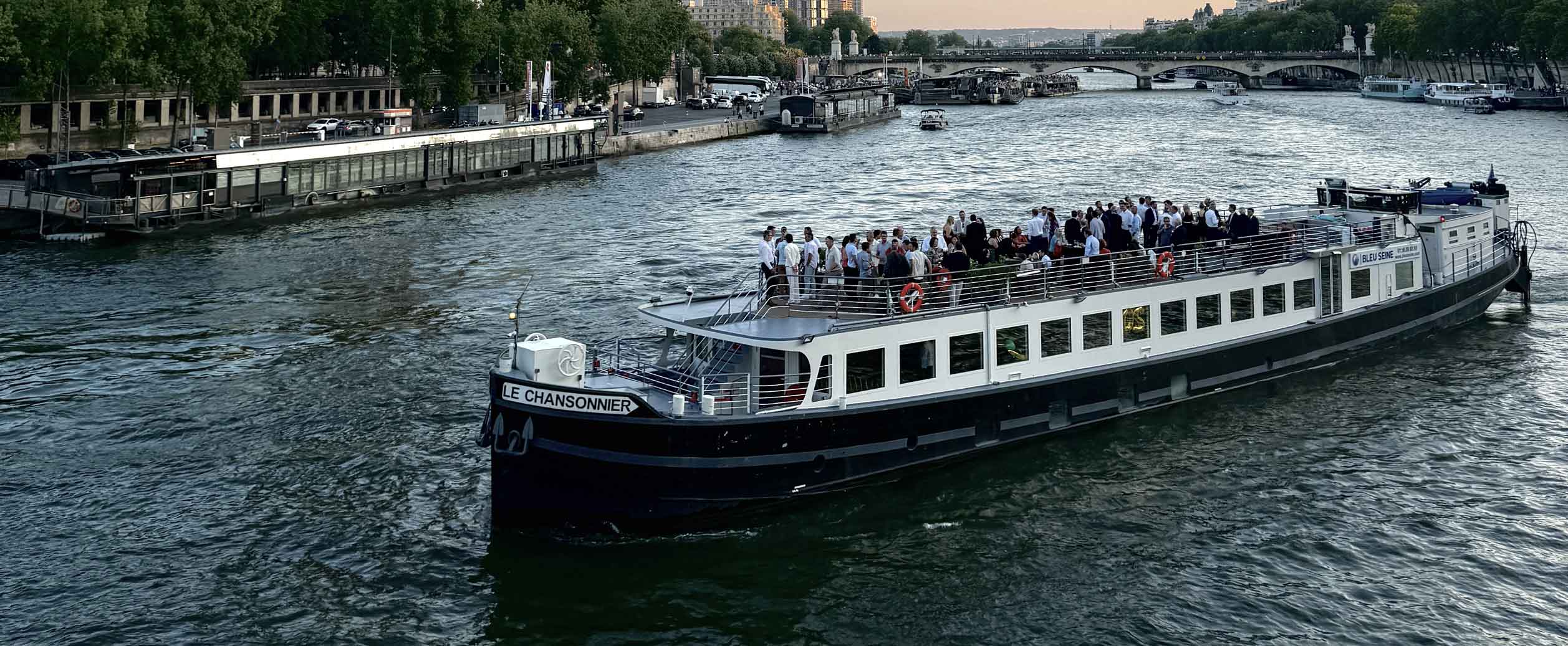 Bateau Le Chansonnier Paris